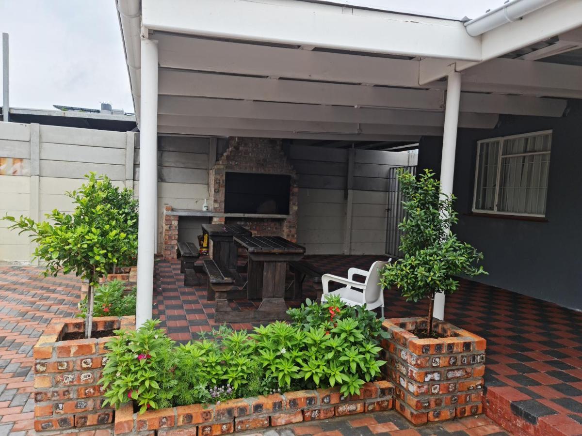 Hasate Guest House 10 Florence Street Oakdale Belliville 7530 Cape Town South African Cidade Do Cabo Exterior foto