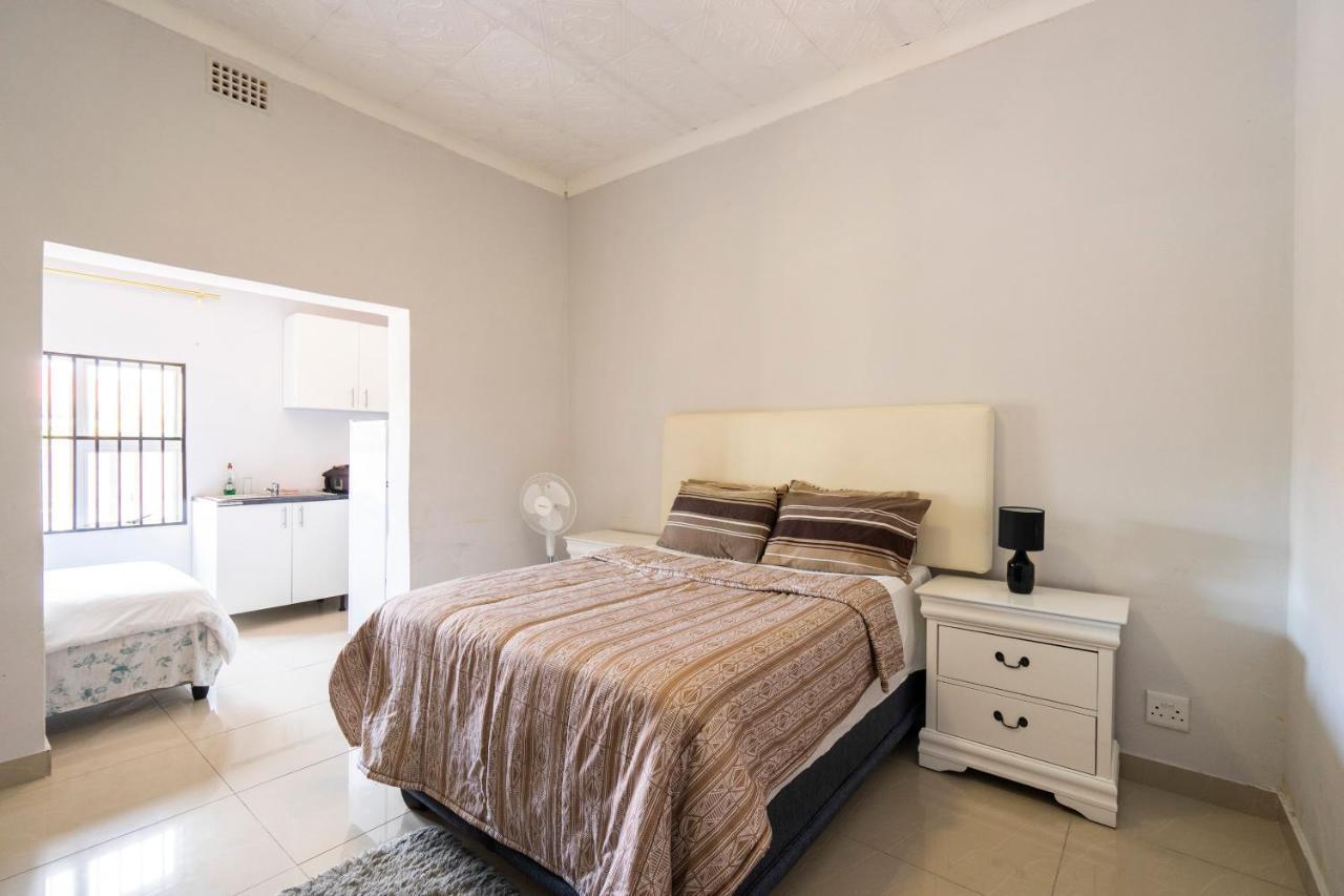 Hasate Guest House 10 Florence Street Oakdale Belliville 7530 Cape Town South African Cidade Do Cabo Exterior foto
