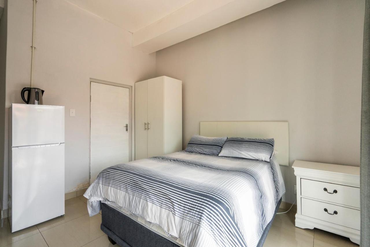 Hasate Guest House 10 Florence Street Oakdale Belliville 7530 Cape Town South African Cidade Do Cabo Exterior foto