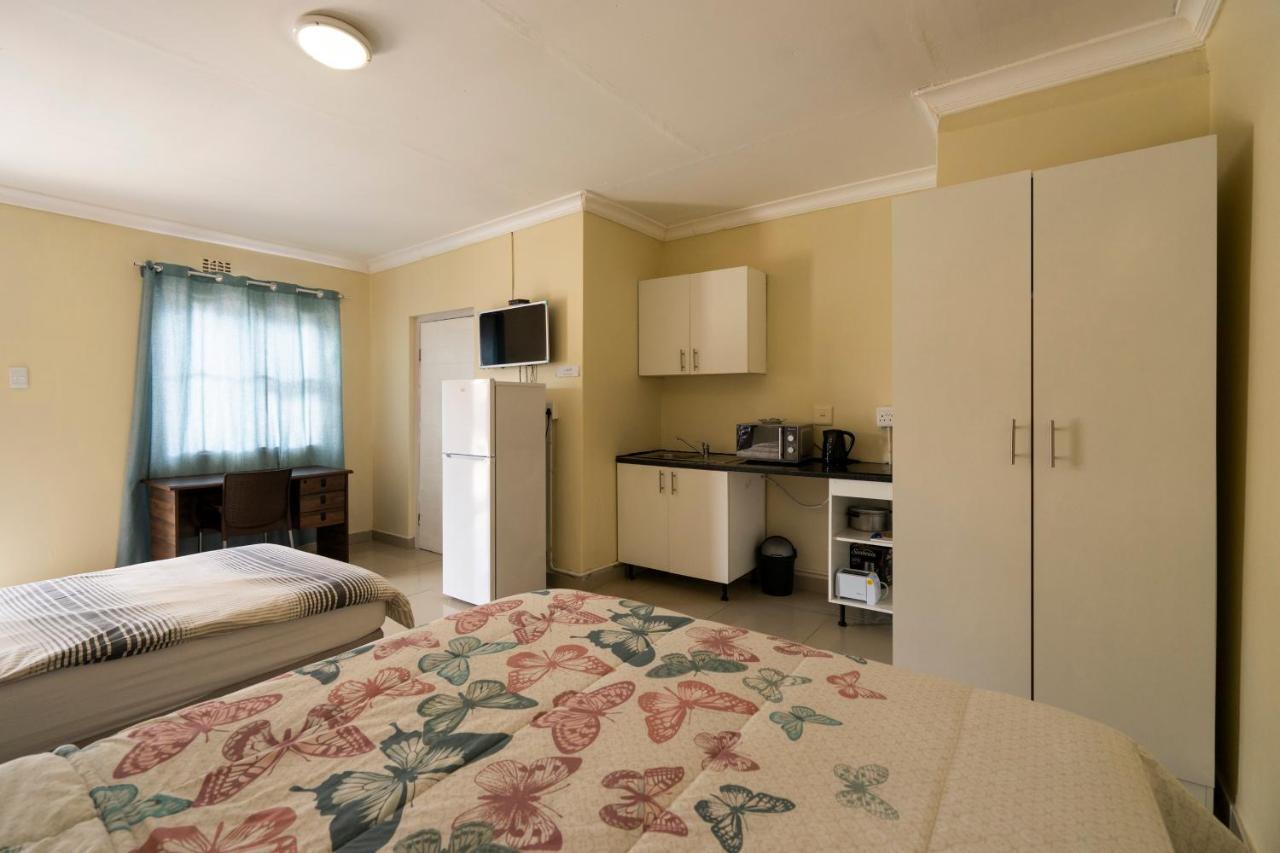 Hasate Guest House 10 Florence Street Oakdale Belliville 7530 Cape Town South African Cidade Do Cabo Exterior foto